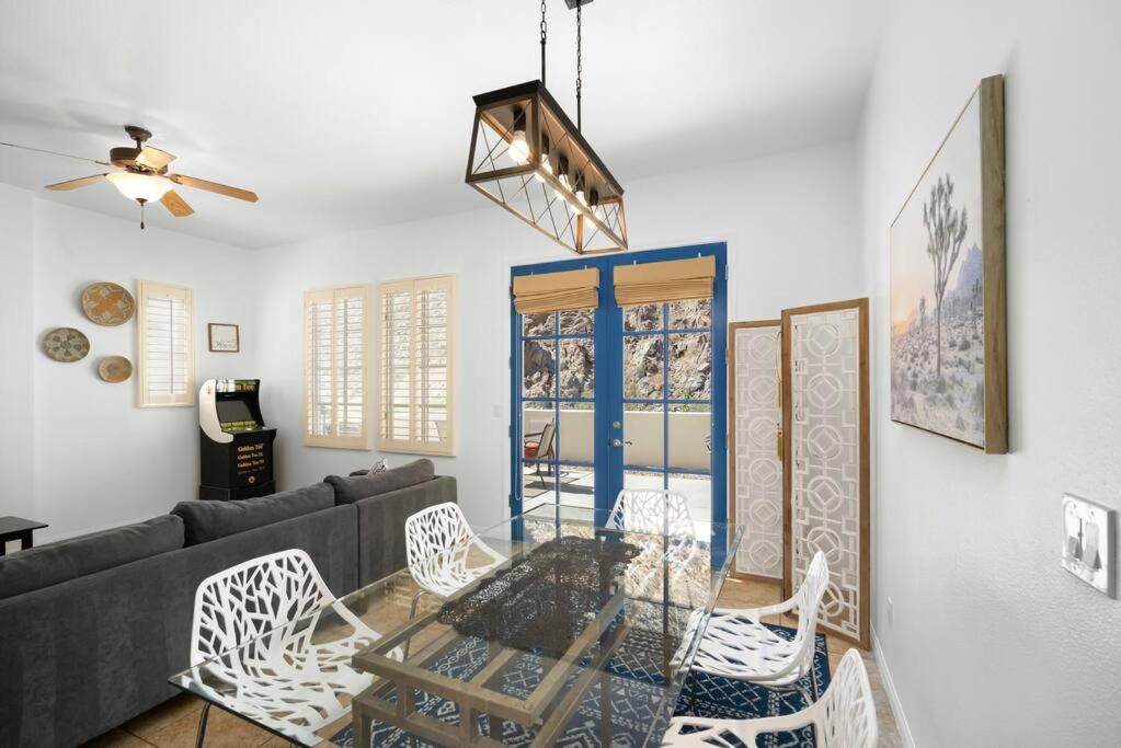 Photo of Livingroom in La Quinta