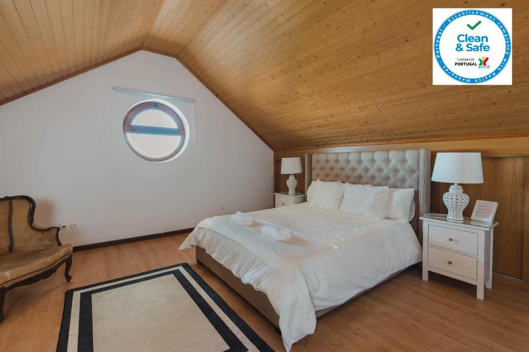 Photo of Bedroom in Penhas da Saude