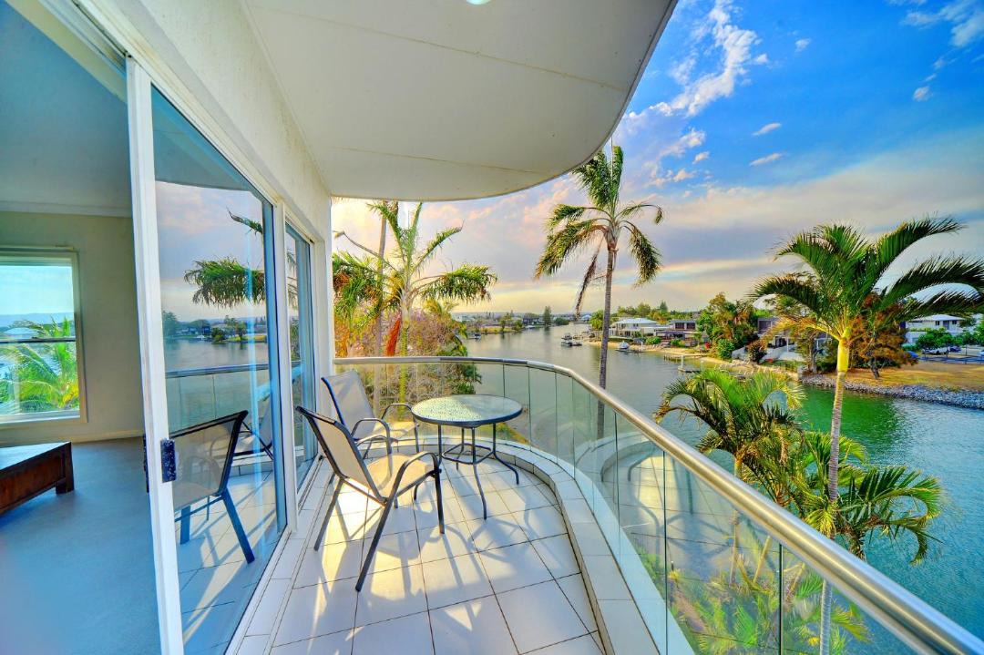 Photo of Patio Balcony in Broadbeach Waters
