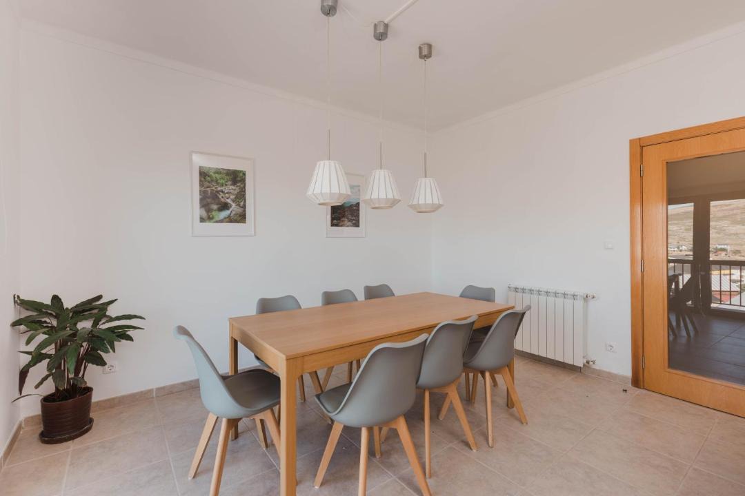 Photo of Livingroom in Penhas da Saude