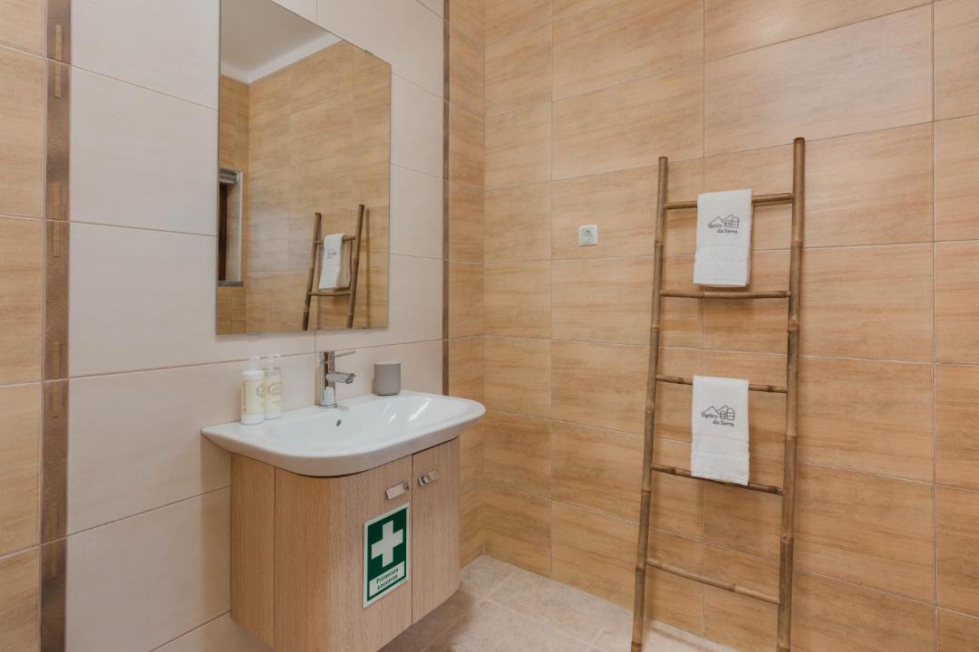 Photo of Bathroom in Penhas da Saude