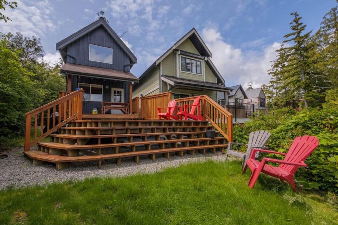 Photo of Buildings in Ucluelet