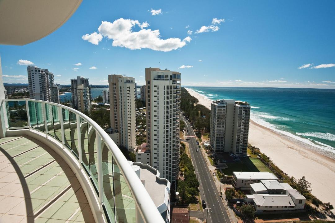 Photo of Patio Balcony in Main Beach