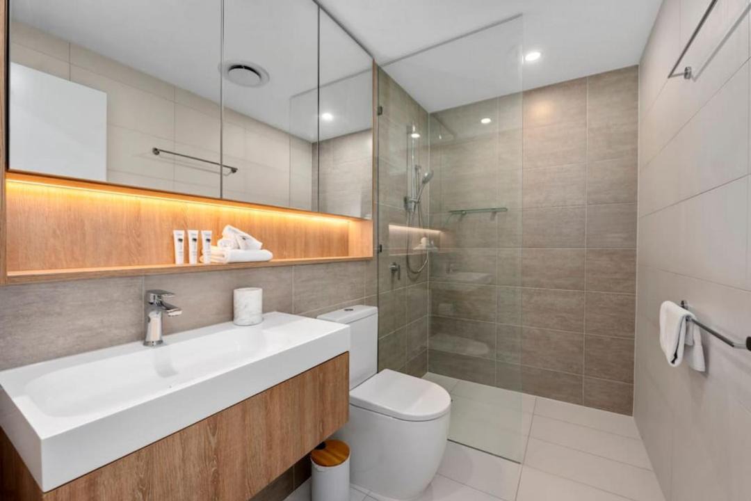 Photo of Bathroom in Broadbeach