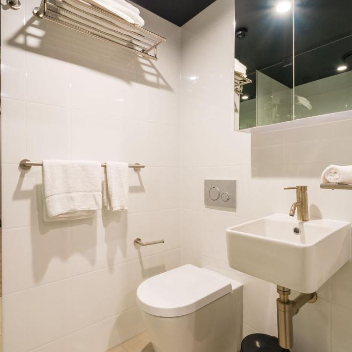 Photo of Bathroom in Carrara