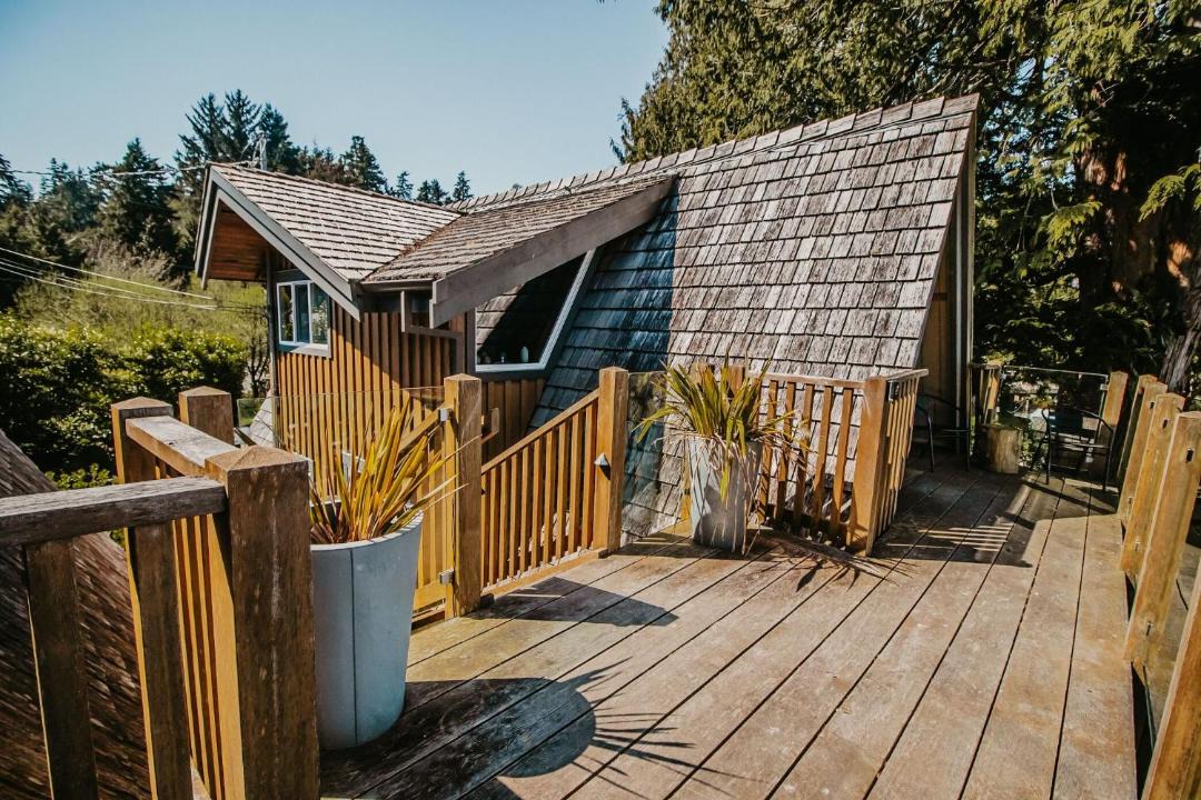 Photo of Others in Tofino