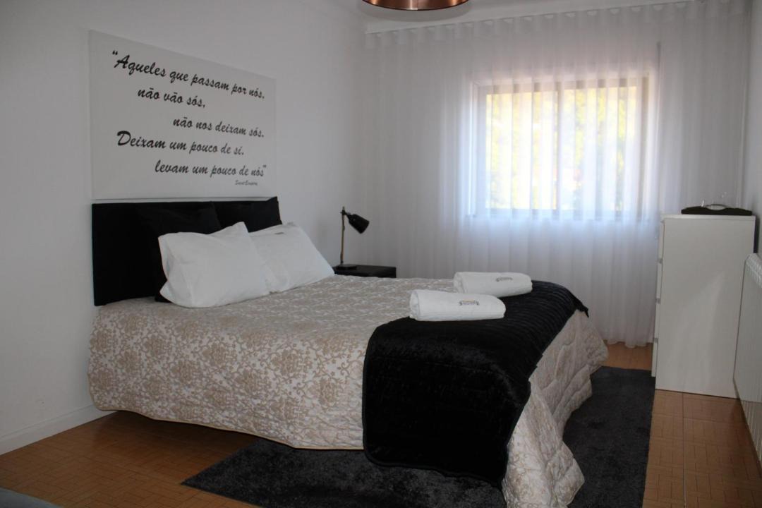 Photo of Bedroom in Lousa