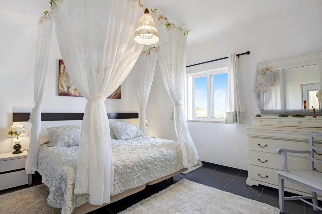 Photo of Bedroom in Mato Serrao