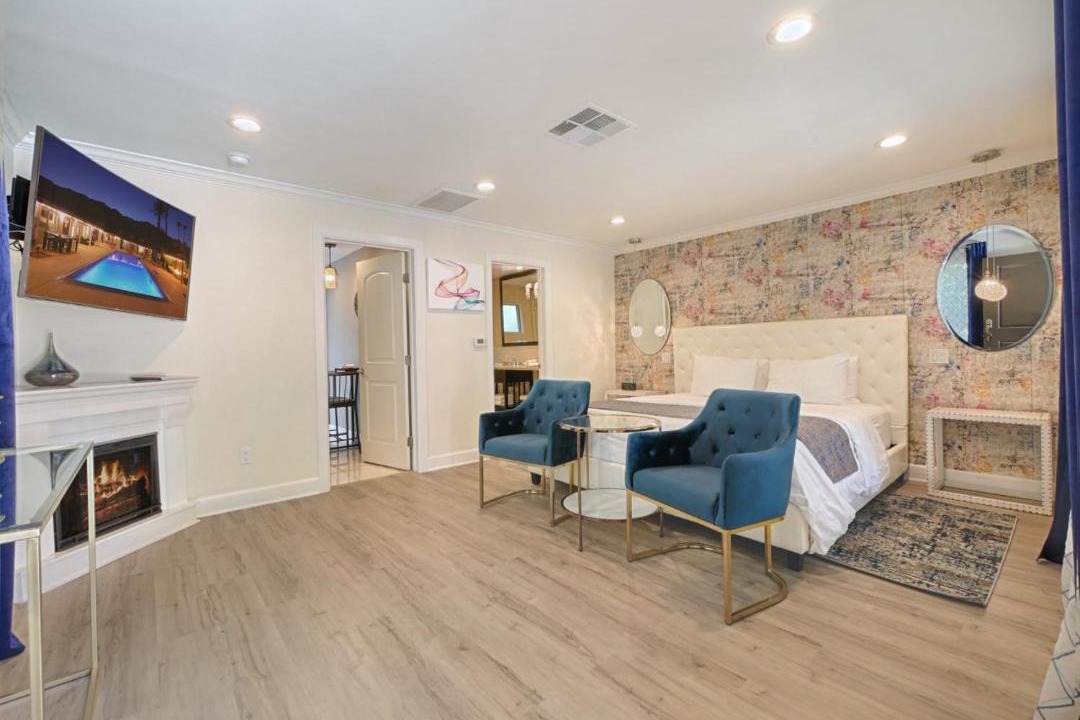Photo of Others in Tahquitz River Estates