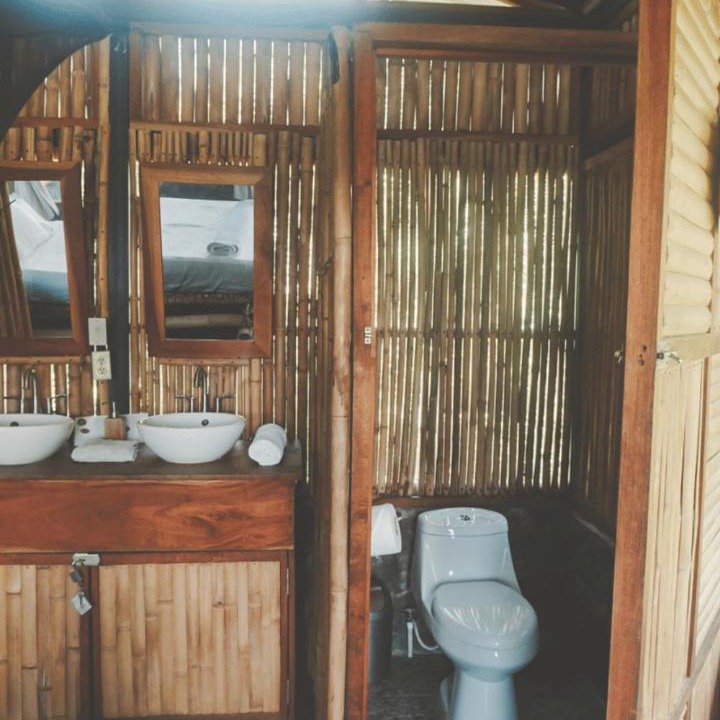 Photo of Bathroom in Balgue