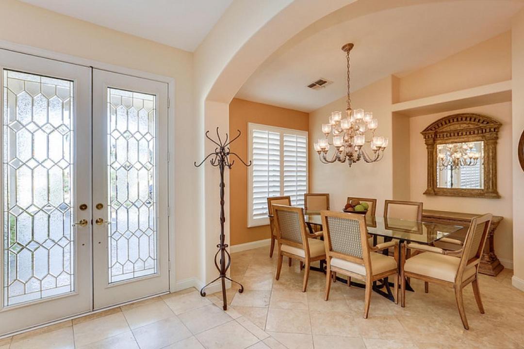 Photo of Livingroom in Magnesia Falls Cove