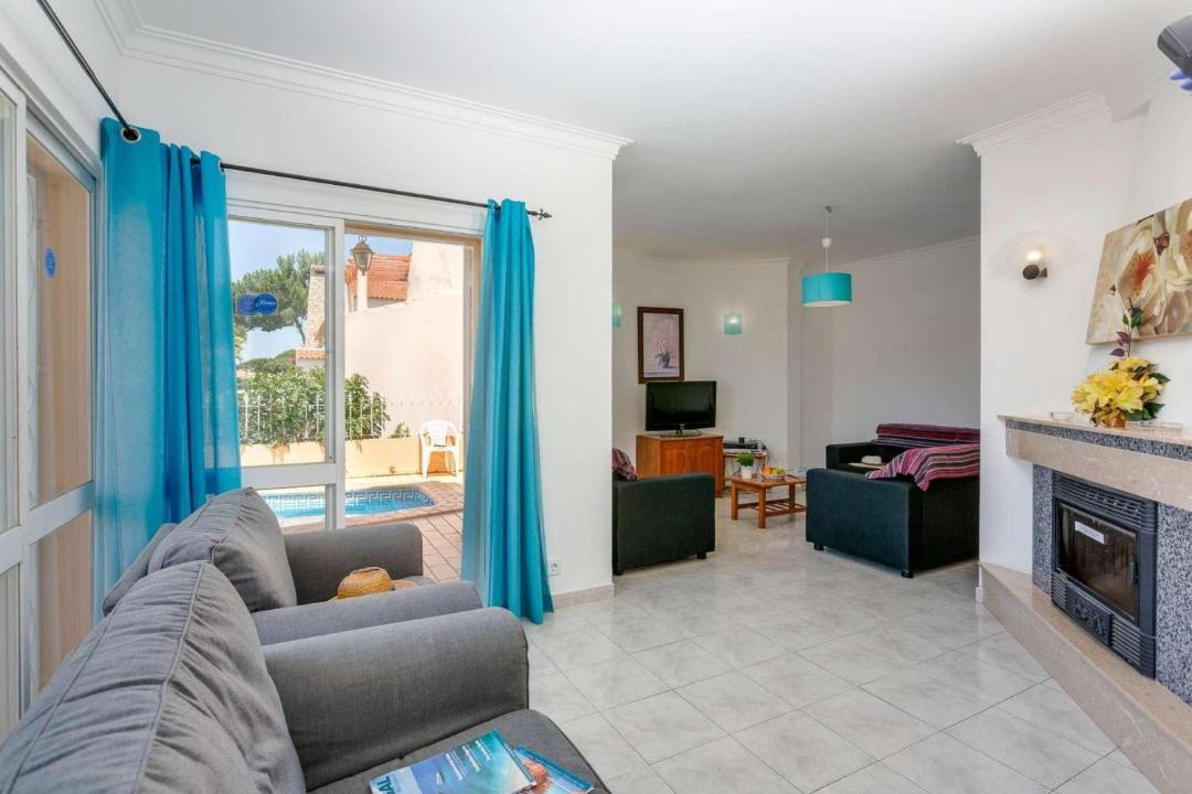 Photo of Livingroom in Quarteira