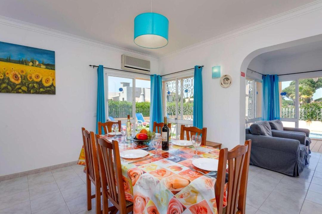 Photo of Livingroom in Quarteira