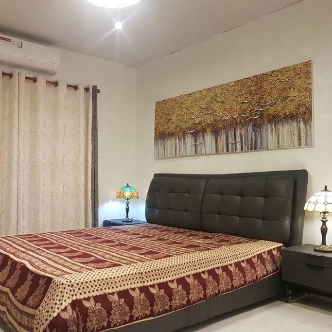 Photo of Bedroom in Pacific Harbour