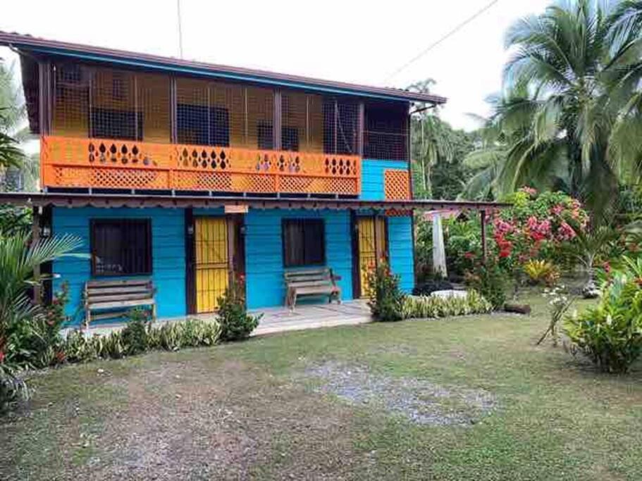 Photo of Buildings in Puerto Viejo de Talamanca