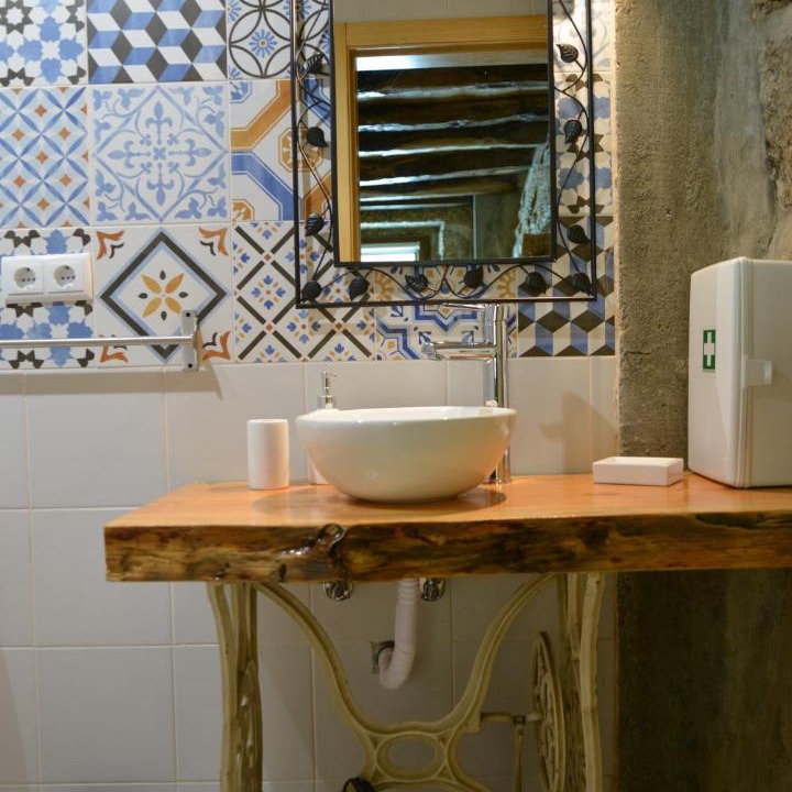 Photo of Bathroom in Seia