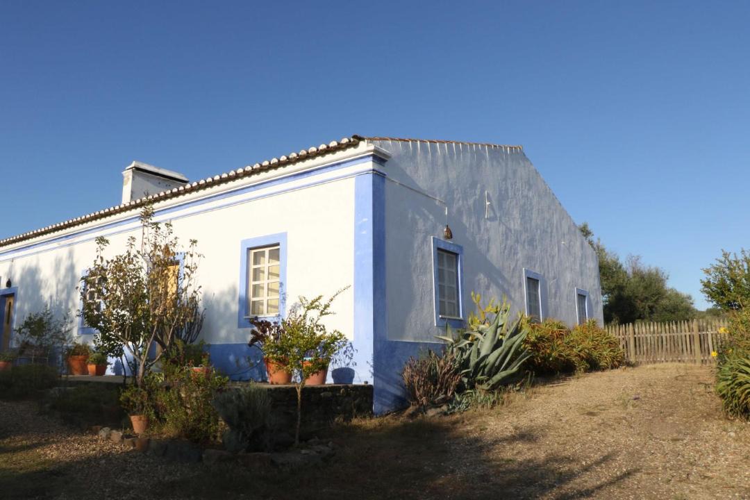 Photo of Buildings in Alvito