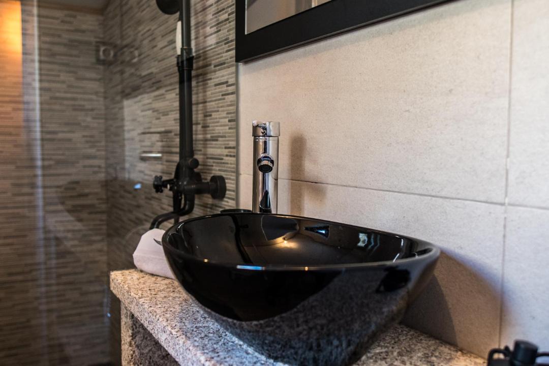 Photo of Bathroom in Penamacor