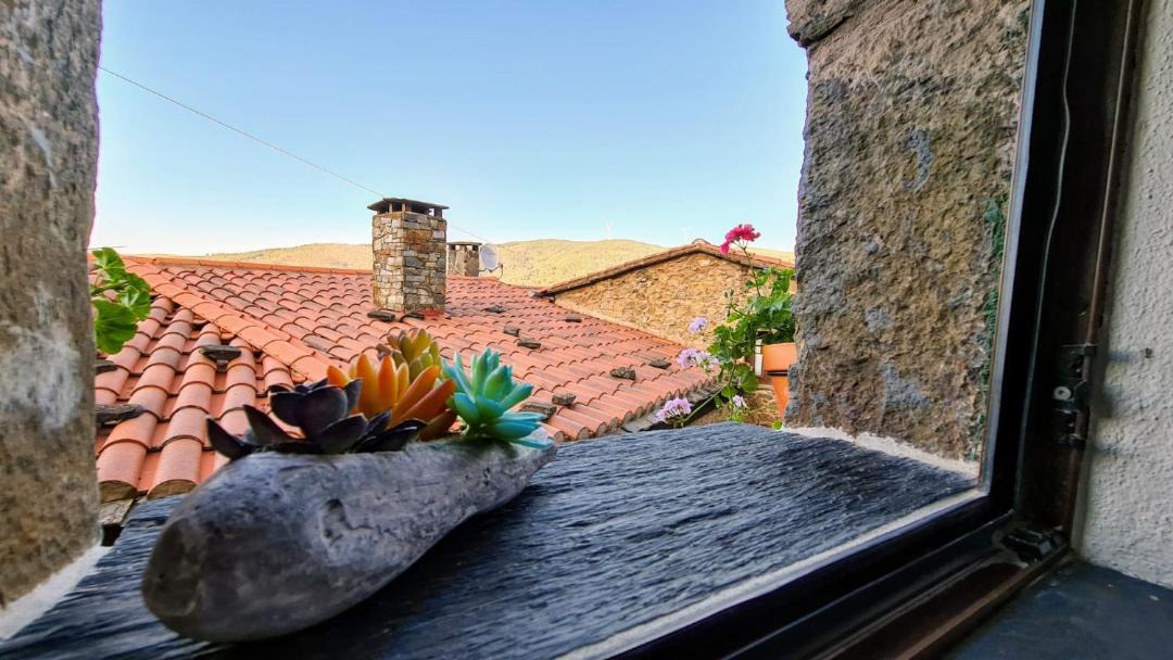 Photo of Patio Balcony in Gondramaz