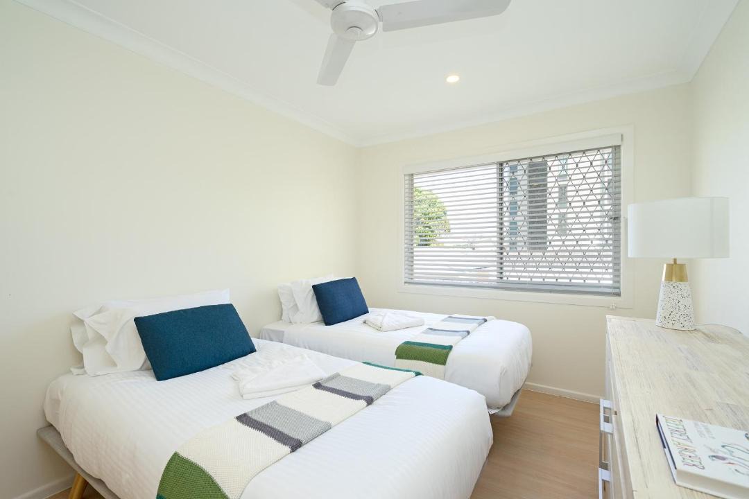 Photo of Bedroom in Main Beach