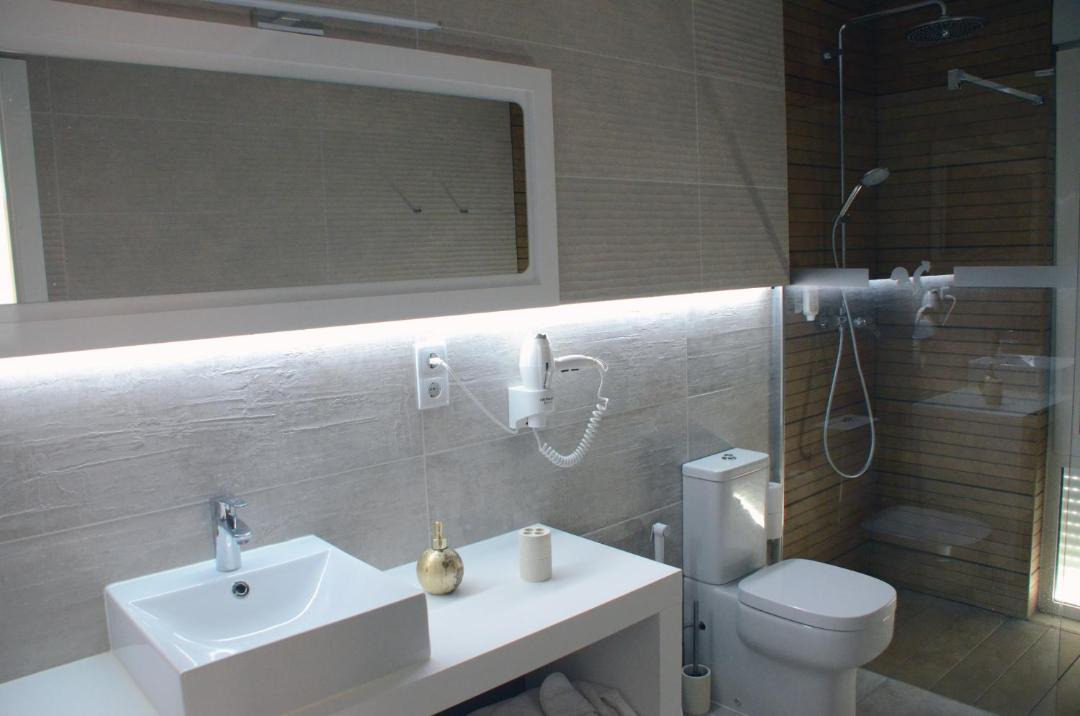 Photo of Bathroom in Ferreira do Alentejo