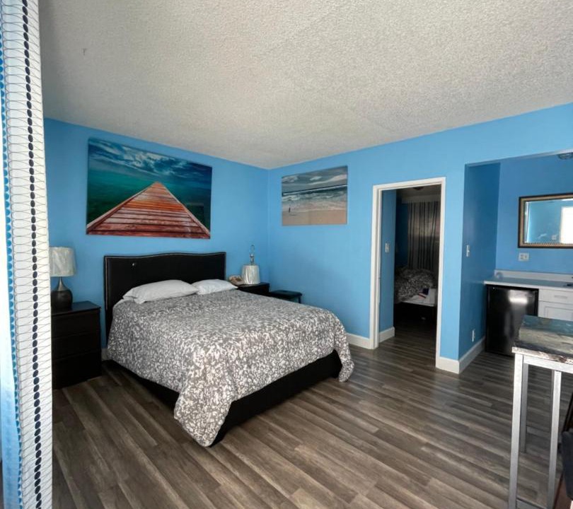 Photo of Bedroom in Inglewood