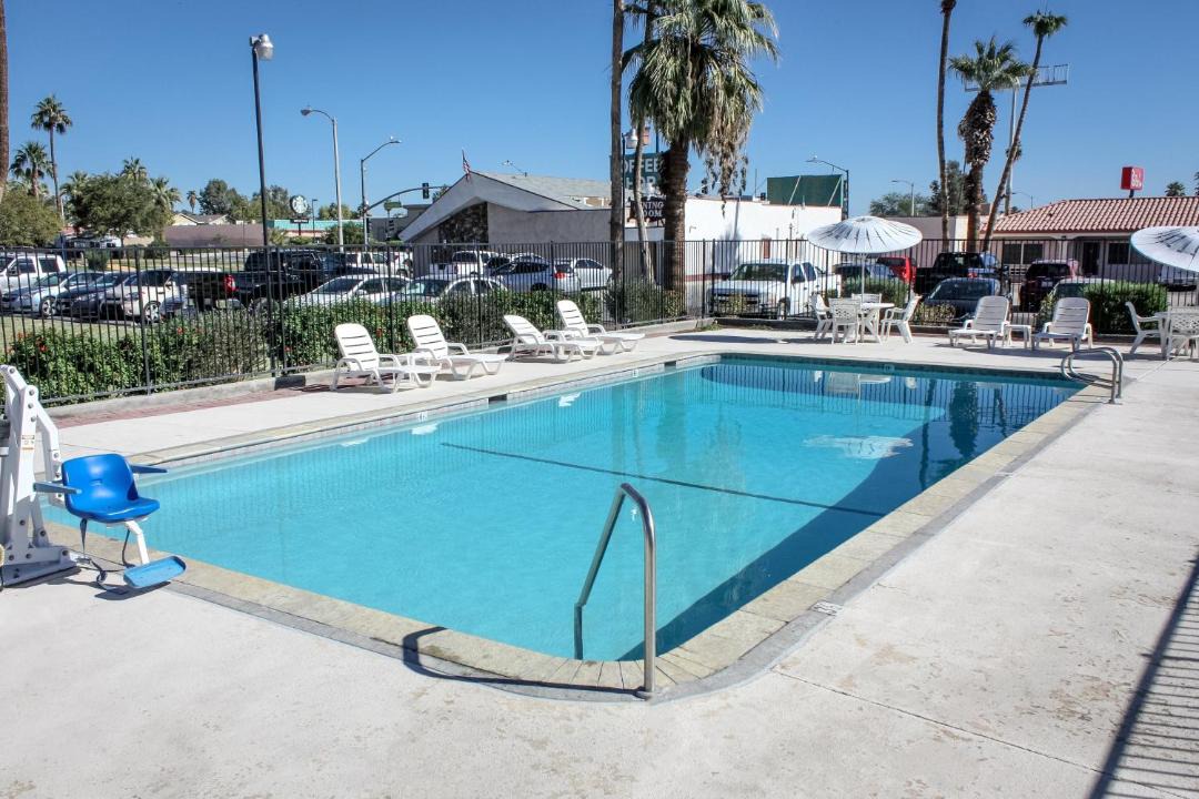 Photo of Others in Blythe