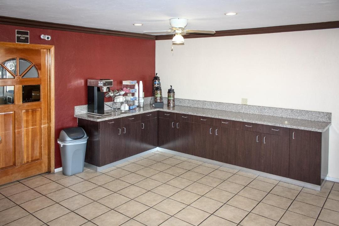 Photo of Others in Blythe
