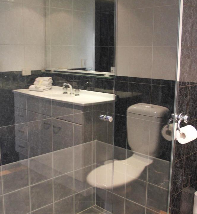 Photo of Bathroom in Main Beach