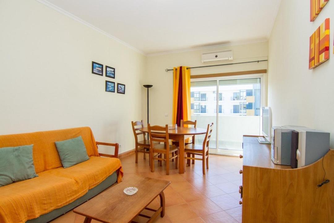 Photo of Livingroom in Albardeira
