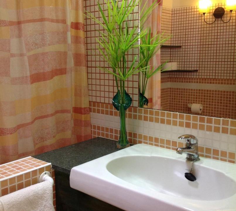 Photo of Bathroom in Tavira