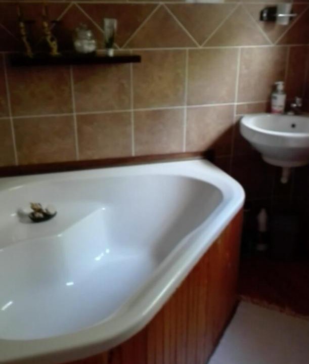 Photo of Bathroom in Wavecrest