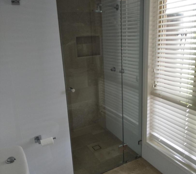Photo of Bathroom in Oxenford