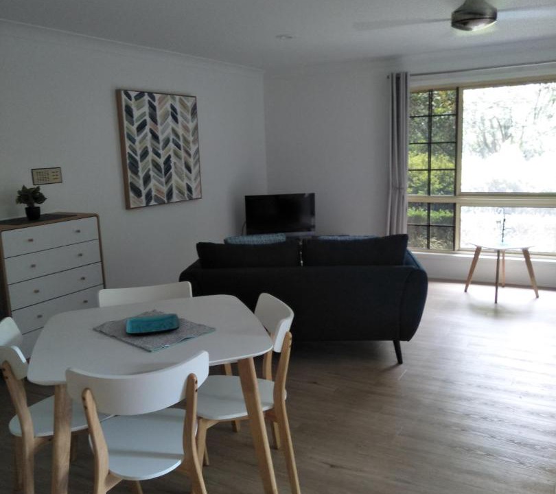 Photo of Livingroom in Oxenford