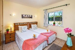 Photo of Bedroom in Vale de Parra