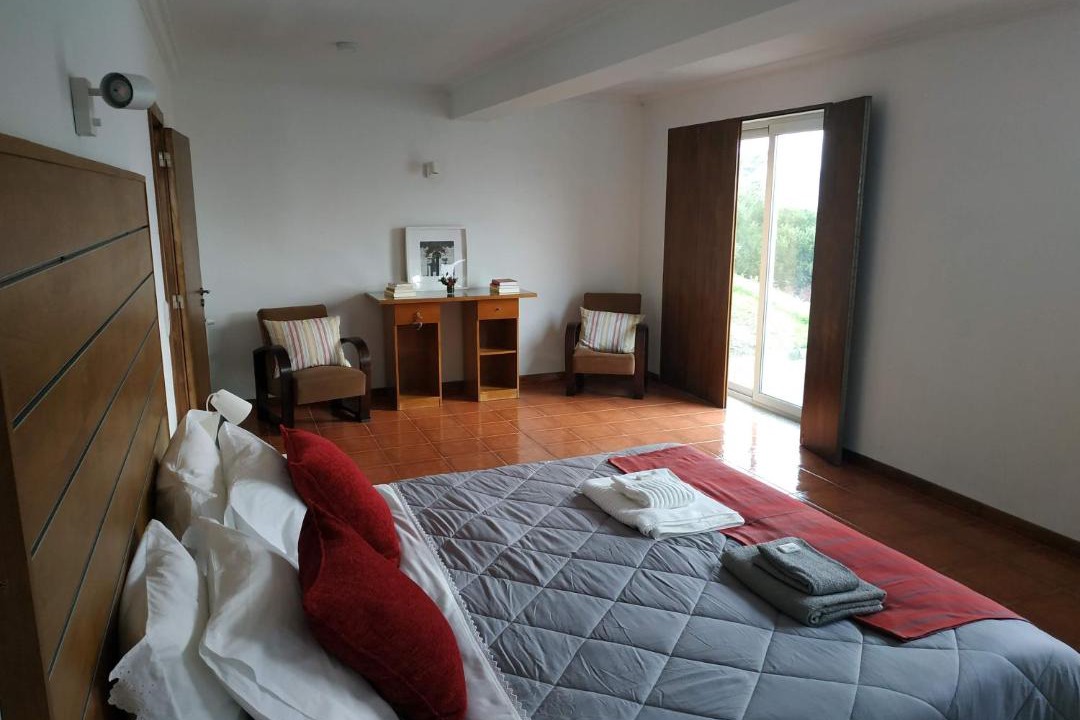 Photo of Livingroom in Resende