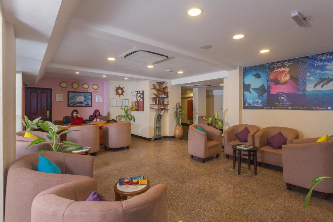 Photo of Livingroom in Male