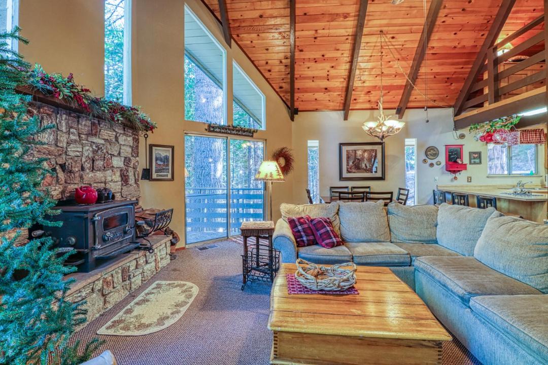 Photo of Livingroom in Arnold