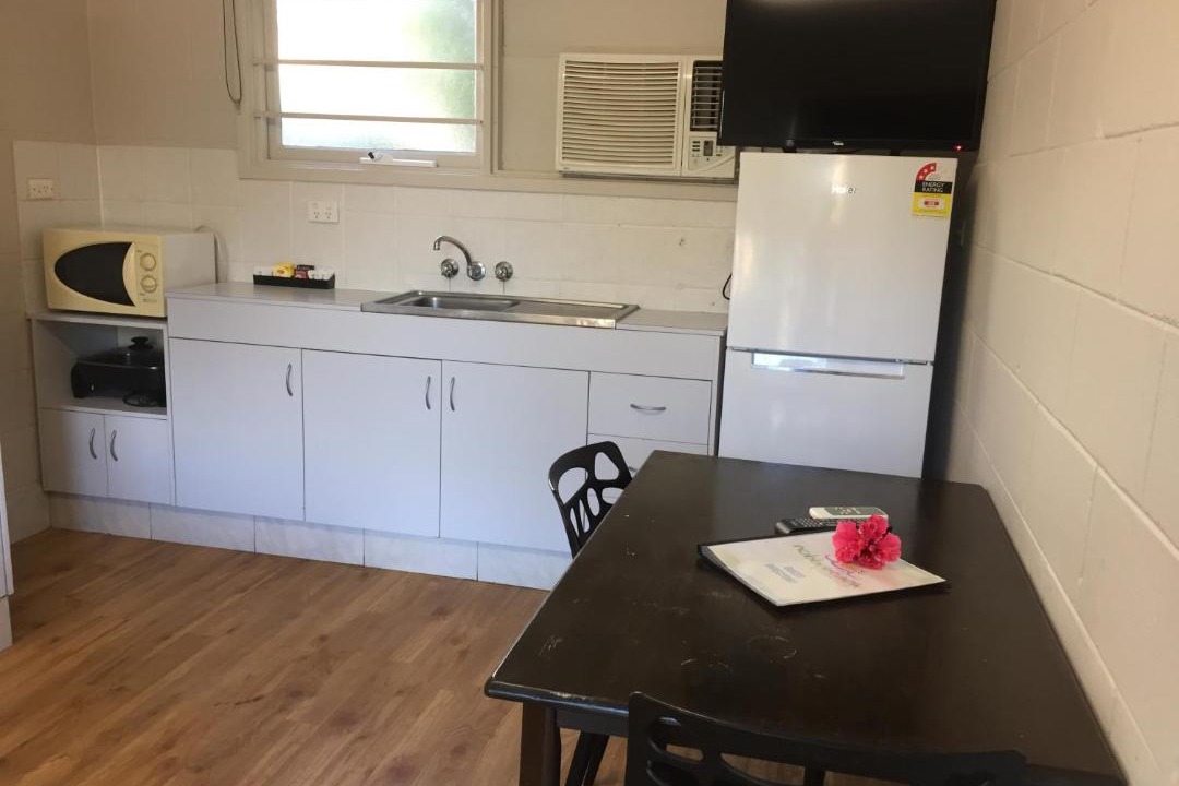 Photo of Kitchen in Mermaid Waters