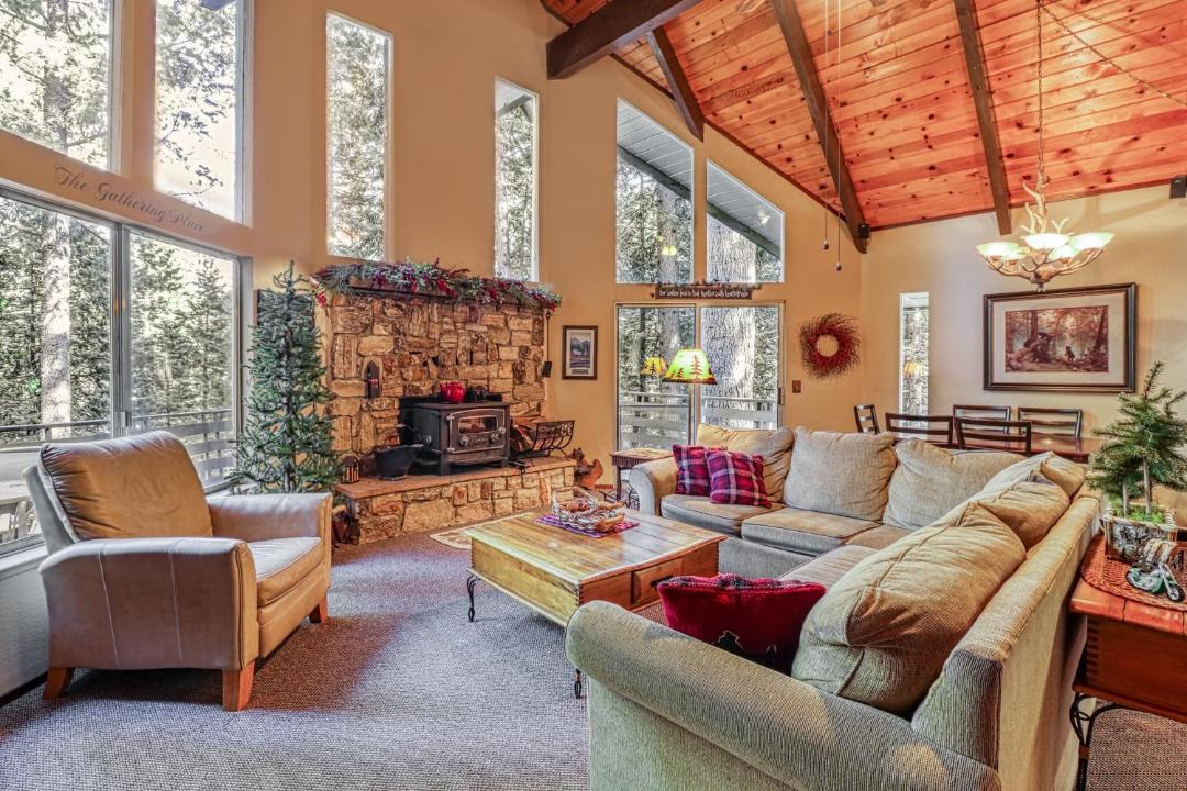 Photo of Livingroom in Arnold