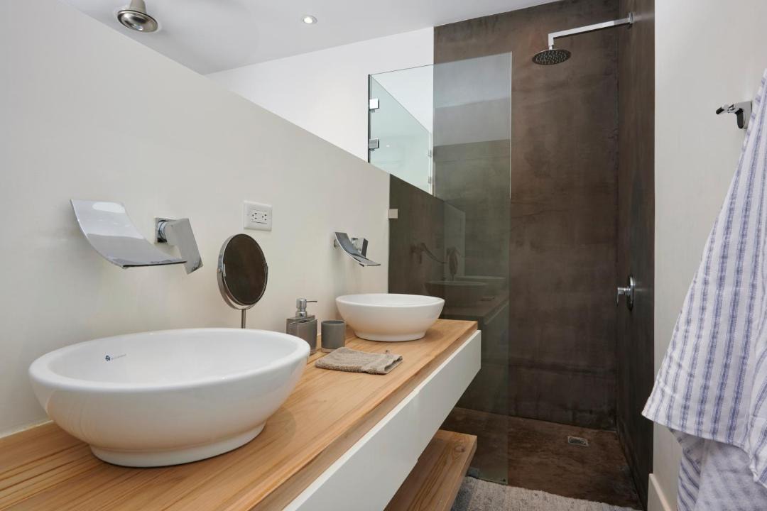 Photo of Bathroom in Playa Langosta