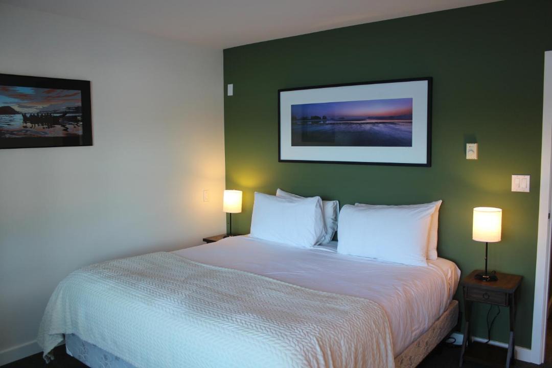 Photo of Bedroom in Tofino