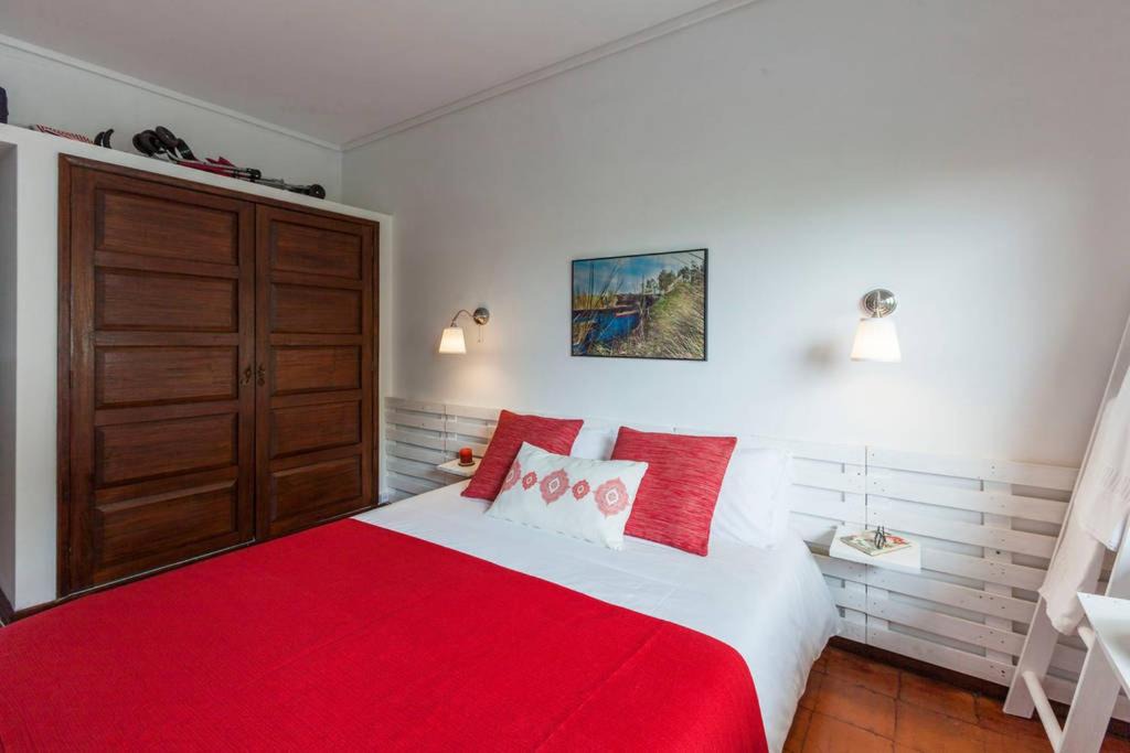 Photo of Bedroom in Ovar