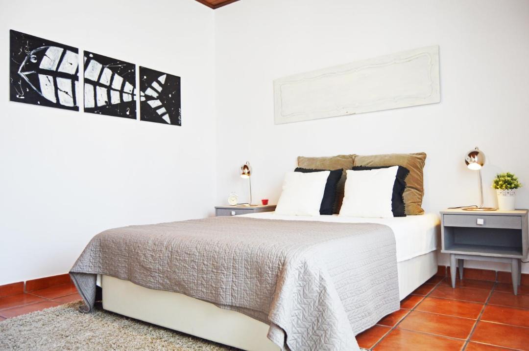 Photo of Bedroom in Linda-a-Velha