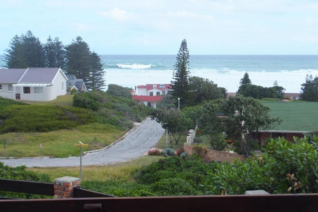 Photo of Others in Kini Bay