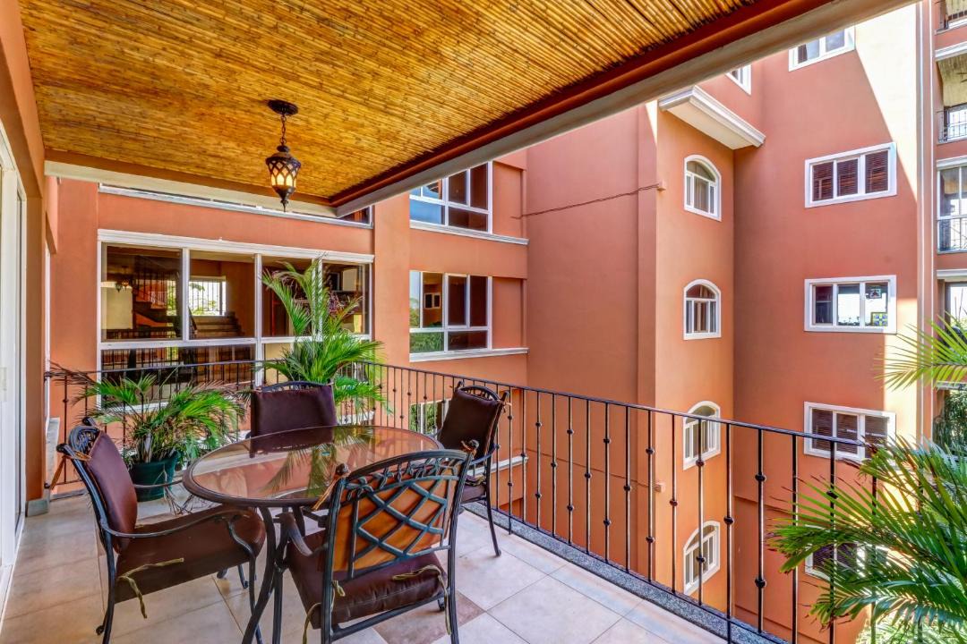 Photo of Patio Balcony in Playa Langosta