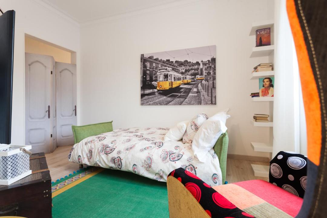 Photo of Bedroom in Linda-a-Velha