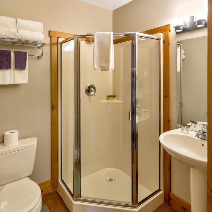 Photo of Bathroom in Ucluelet