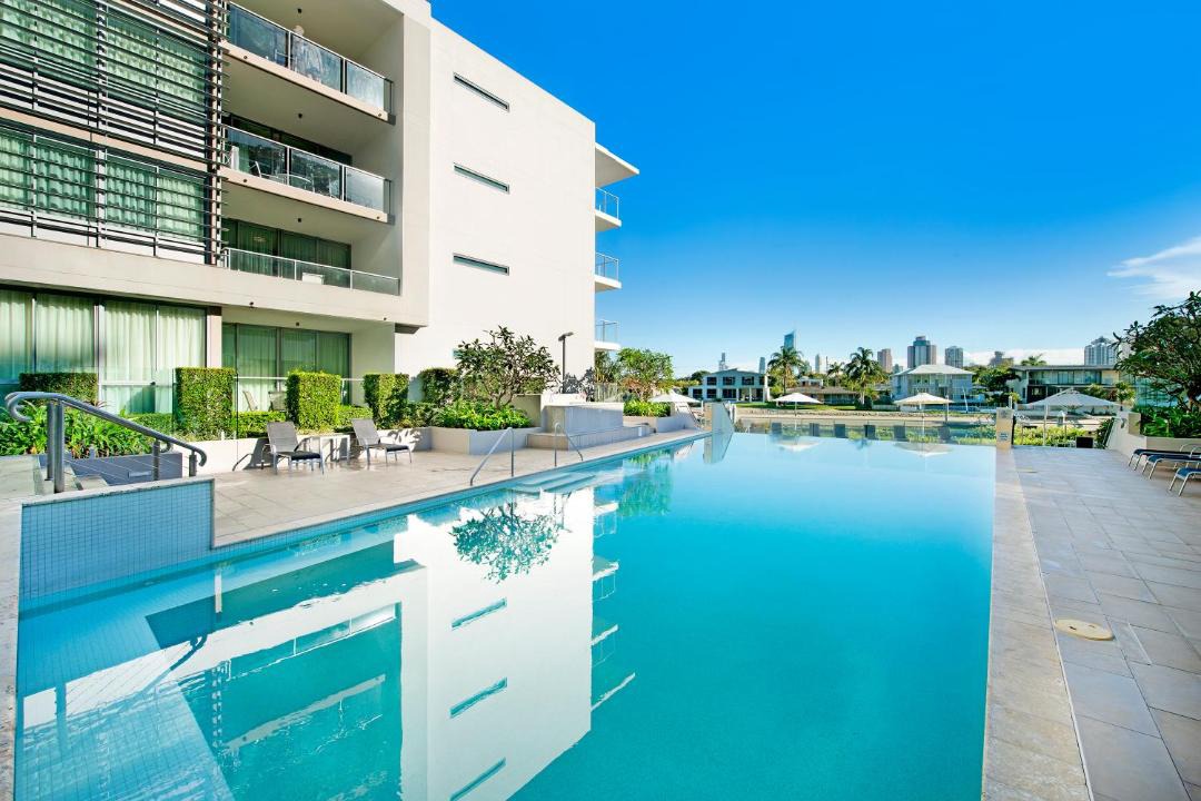 Photo of Others in Broadbeach Waters