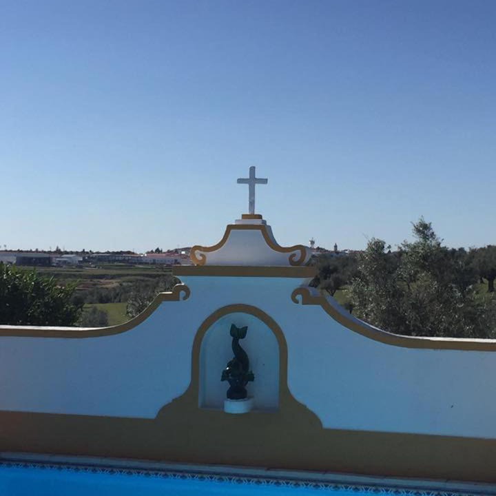 Photo of Others in Fronteira